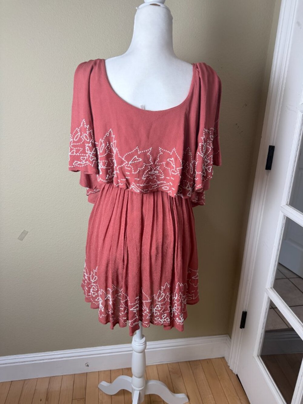 Free People Sylvia Dusty Rose Embroidered Wrap Dress Ruffle Size Small - Picture 6 of 12